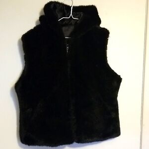 Cejon Elegant Black Satin Vest